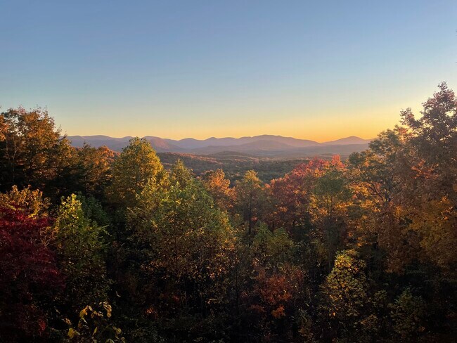 Fall is heaven - 86 Yonah Vw