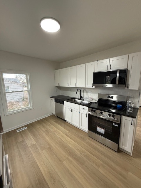 Foto del edificio - 356 Vine St