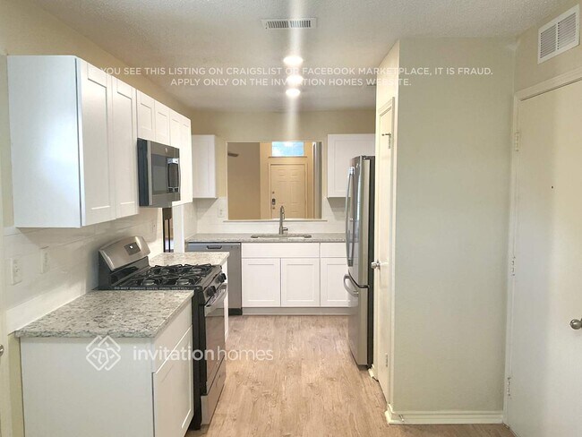 Foto del edificio - 4327 Allegro Ln