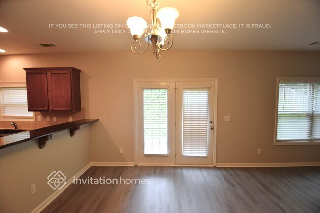 Building Photo - 1840 Stardust Trail