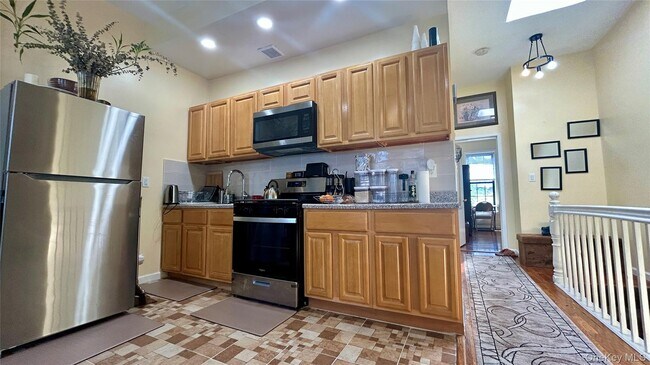 Foto del edificio - 844 Hancock St