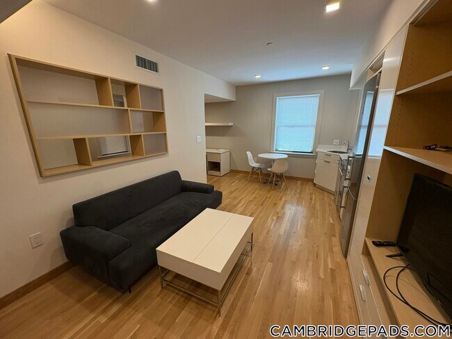 Foto del edificio - 115 Mt Auburn St