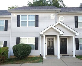 Building Photo - 705 Crestland Ave