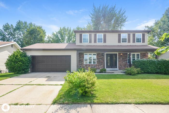 Primary Photo - 4009 Hounds Hill Dr, Florissant, MO 63034