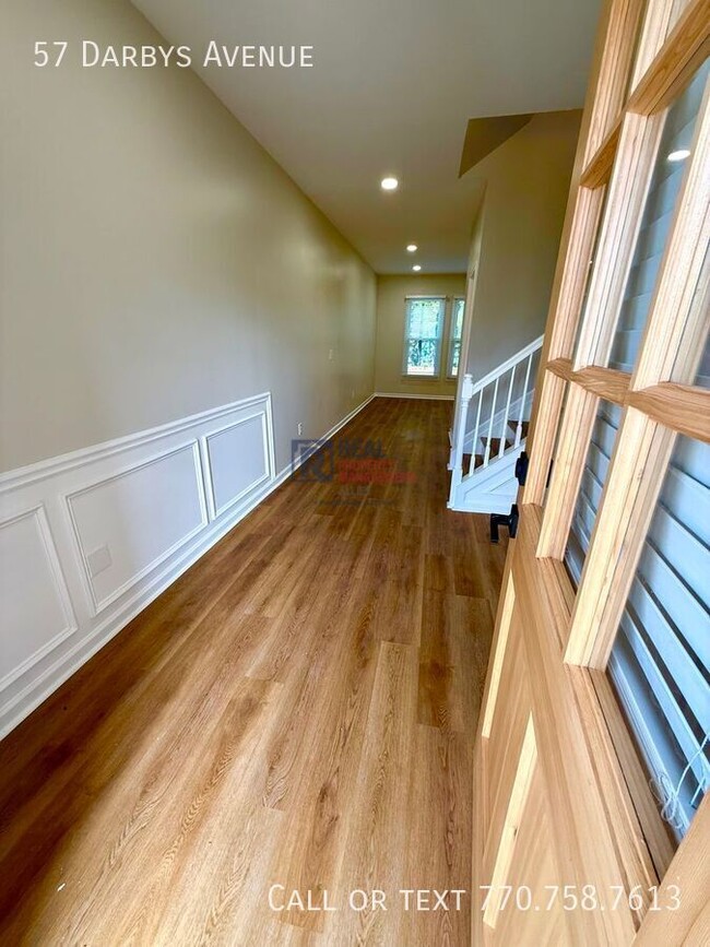 Foto del edificio - 57 Darbys Ave