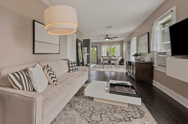 Foto del edificio - 310 S L St