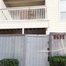 Building Photo - 9495 Pagewood Ln