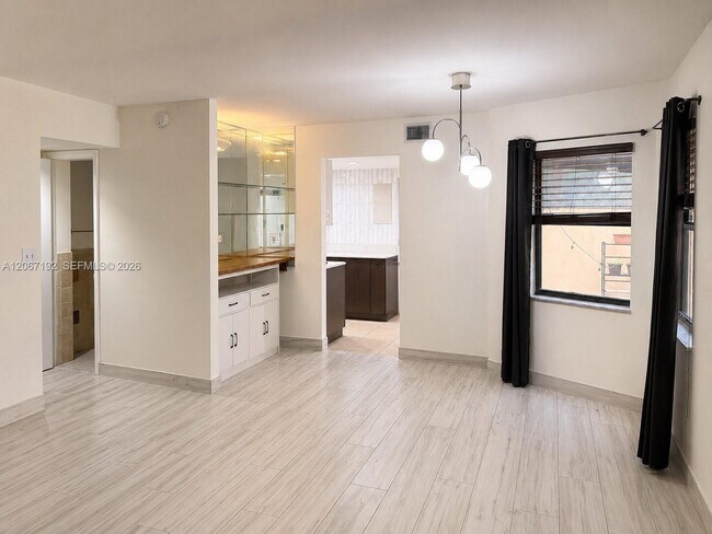 Foto del edificio - 11263 SW 9th Ct