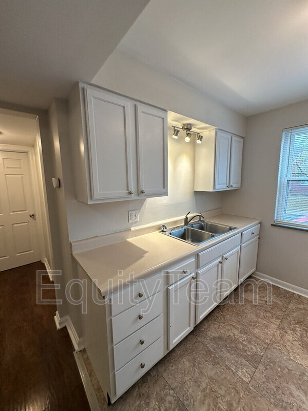 Foto del edificio - 3918 E Gatewood Ln