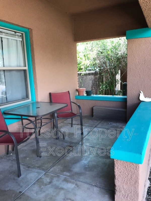 Foto del edificio - 722 E Drachman St