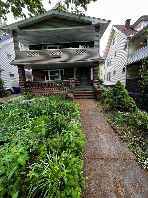 Foto principal - 2671 E 130th St