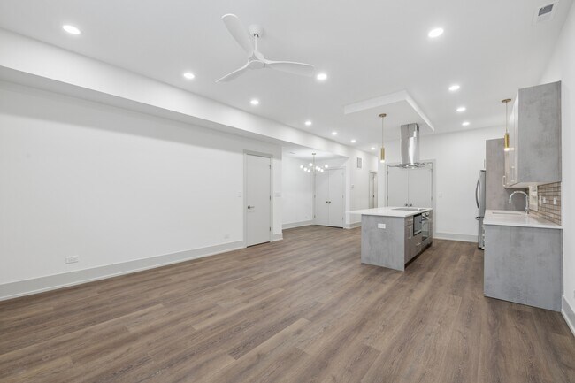 Foto del edificio - 2719 W St Georges Ct