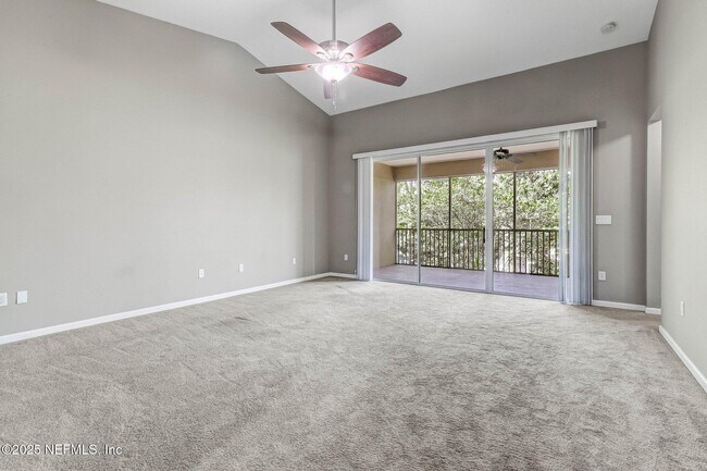 Building Photo - 6609 Spring Flower Ct