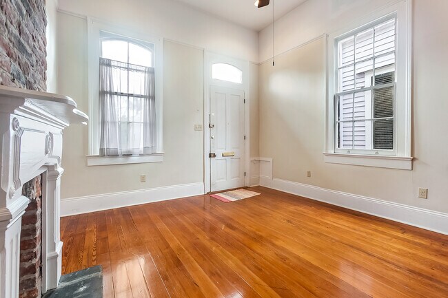 Living Room - 618 Mandeville St