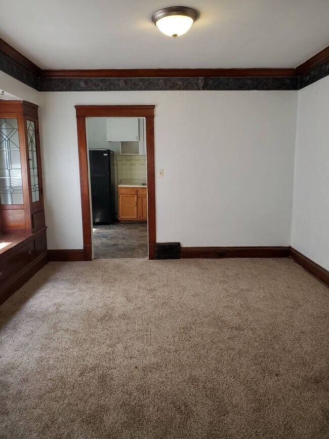 Foto del edificio - 2760 E 122nd St