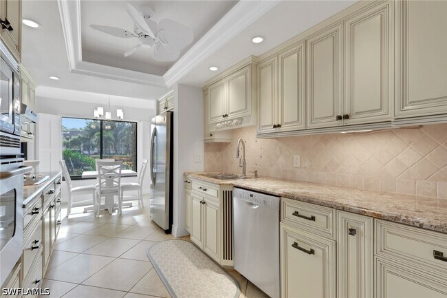 Building Photo - 5964 Pelican Bay Blvd