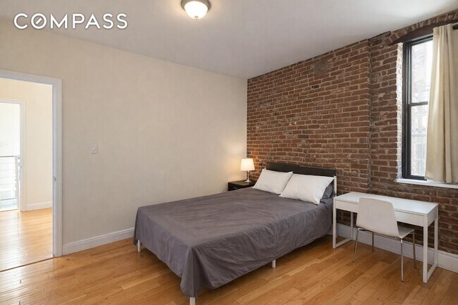 Foto del edificio - 357 E 58th St