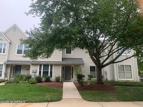 Building Photo - 248 Larchwood Ct