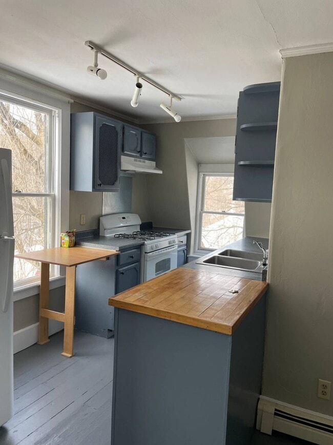 Photo - South Main Street Bethel (102) Apartment