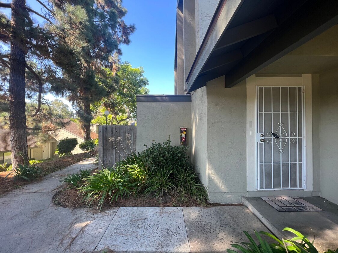 Primary Photo - Unit available in Tierrasanta in Villa Mar...