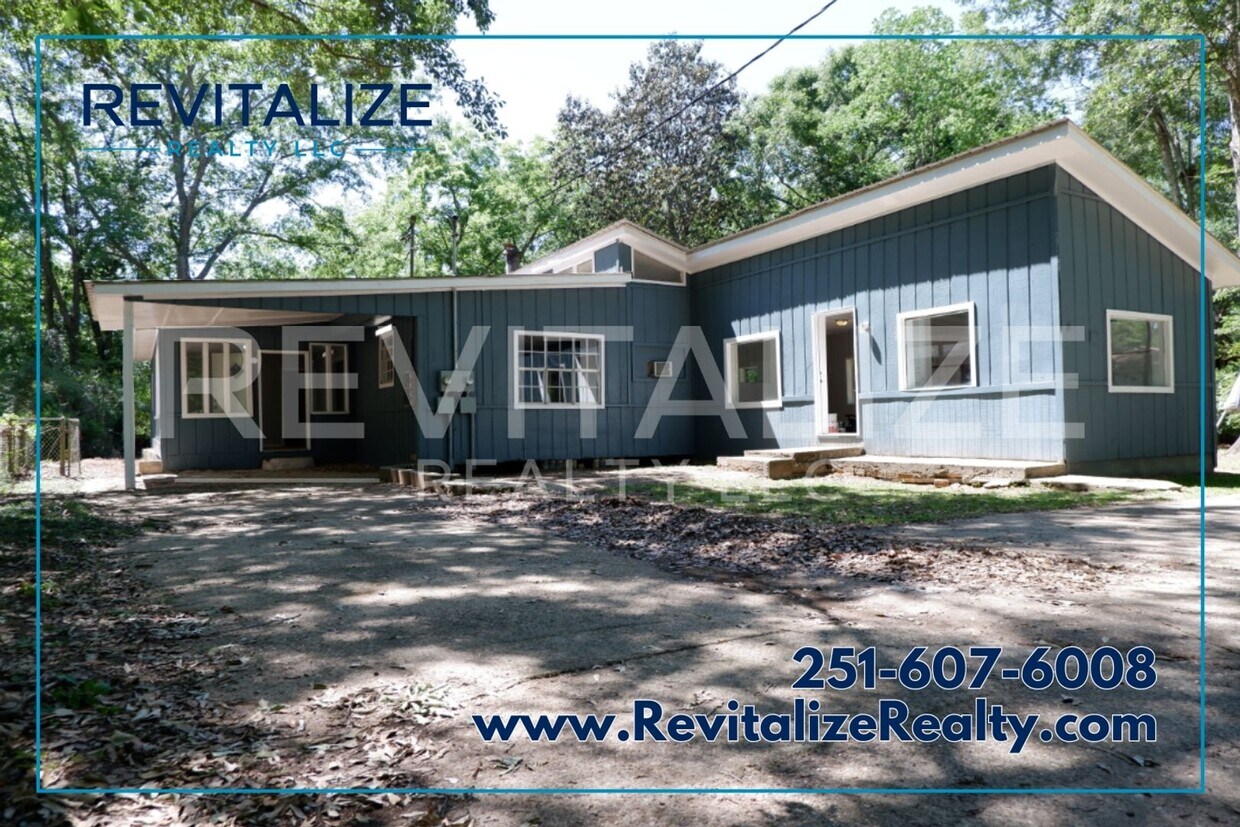 Primary Photo - 7846 Roberson St