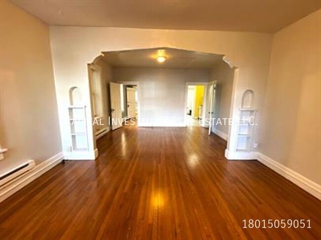 Foto del edificio - 470 E 300 S