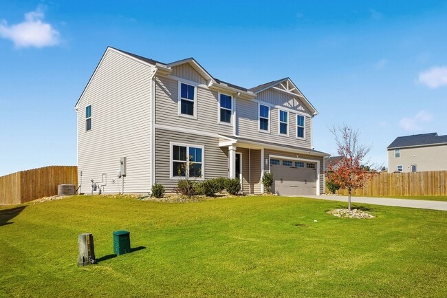 Building Photo - BEAUTIFUL AND READY FOR YOU- SINGLE-FAMILY...