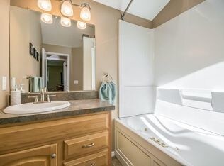 Foto del edificio - 136 Tioga St