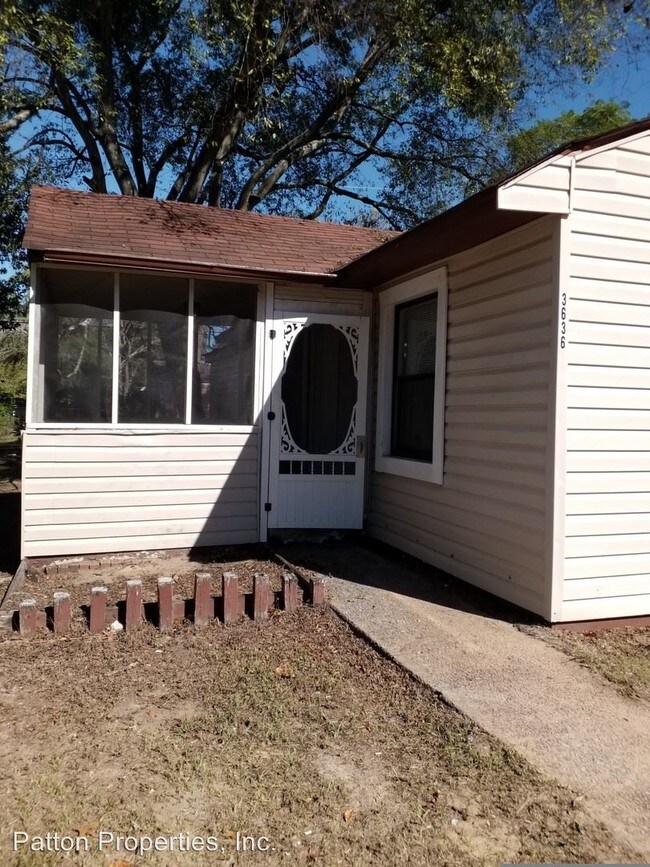 Building Photo - 3 br, 1 bath House - 3636 Humphrey Drive