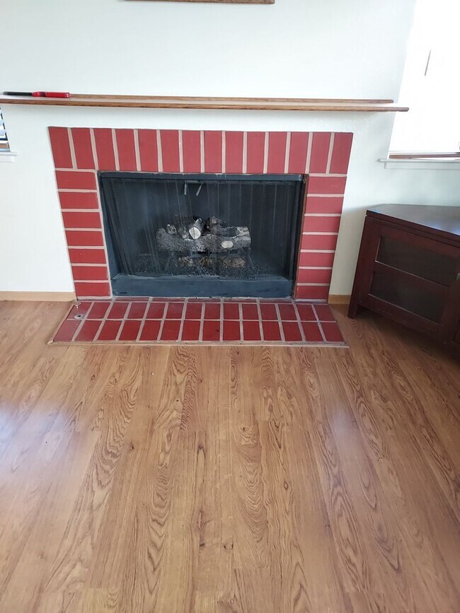 Foto del edificio - Sumaya Condo 2 Bed/2 bath with Fireplace. ...