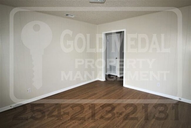 Foto del edificio - 810 Pecan Cir