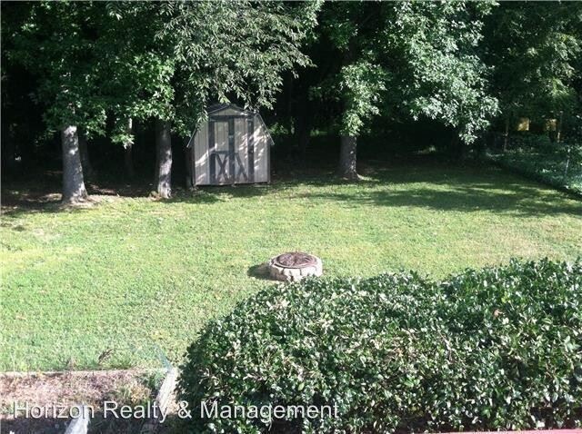 Primary Photo - 3 br, 2 bath House - 775 Spees Drive