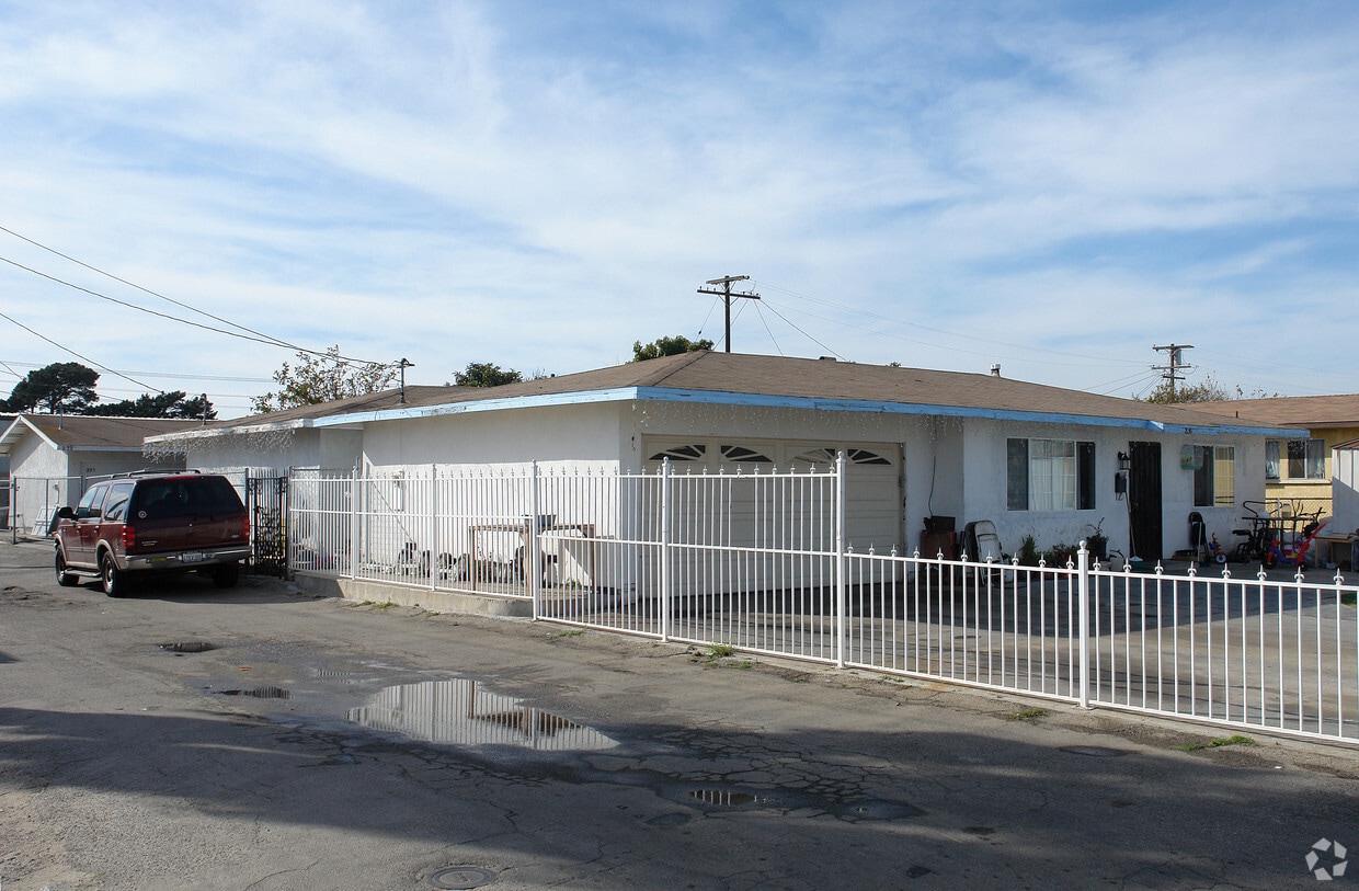 Primary Photo - 231 N Hayes St