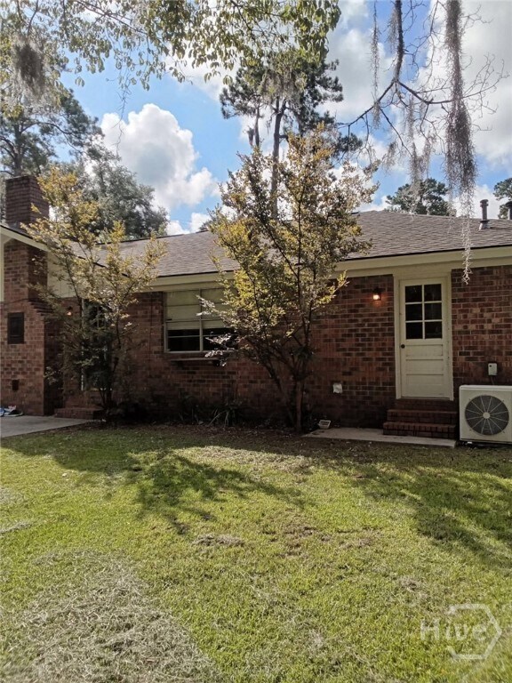 Building Photo - 940 Moss Dr