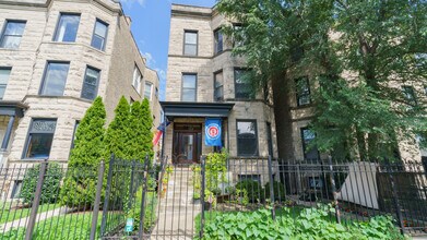 Building Photo - 3817 N Wilton Ave