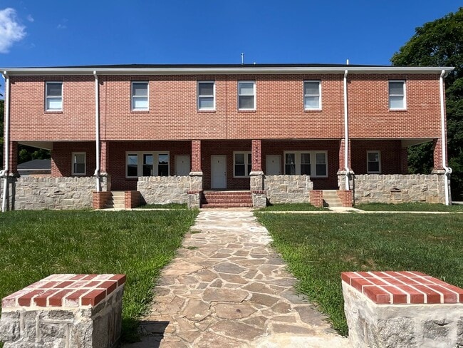 Photo - 5508 Windsor Mill Rd Apartment