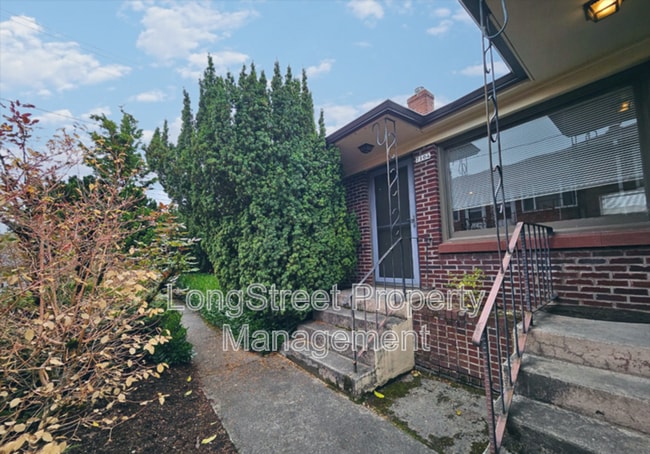 Photo - 7104 N Interstate Ave House