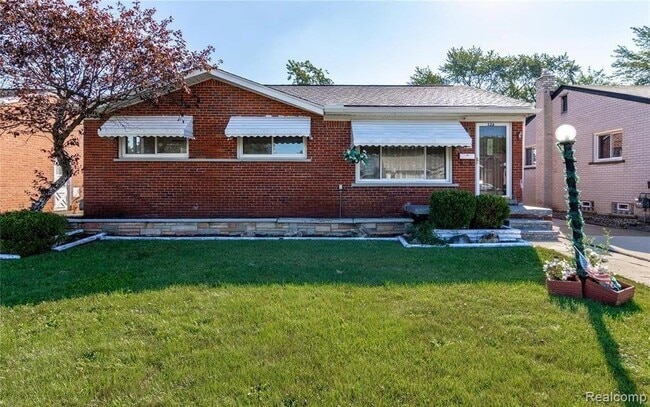 Building Photo - 528 Cardwell St
