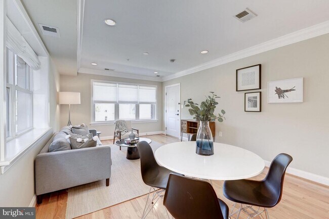 Foto del edificio - 5511 Colorado Ave NW