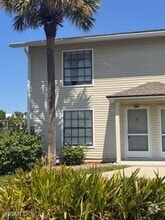 Building Photo - 17350 W Carnegie Cir