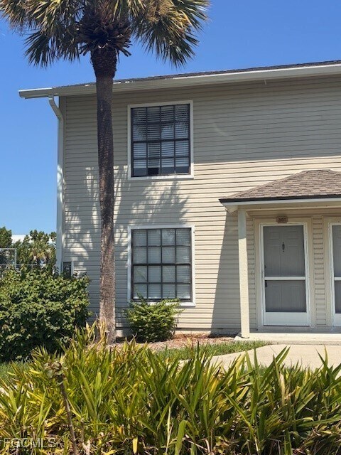 Foto principal - 17350 W Carnegie Cir