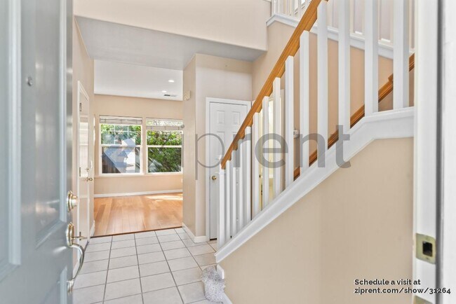 Foto del edificio - 3774 Florian St