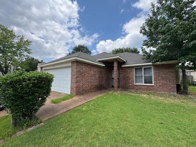 Primary Photo - 2627 Bay Pointe Cir E