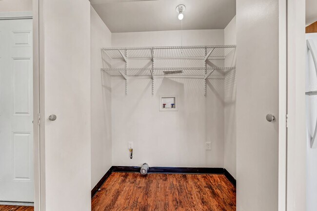 Foto del edificio - 142 W Ferry St