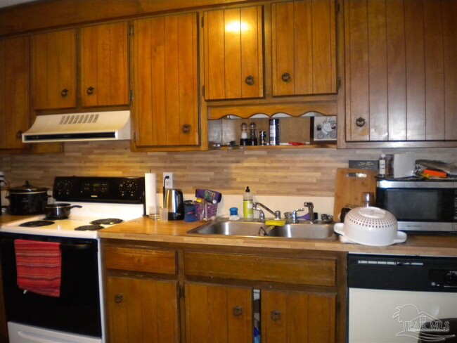 Building Photo - 2787 Villa Woods Cir