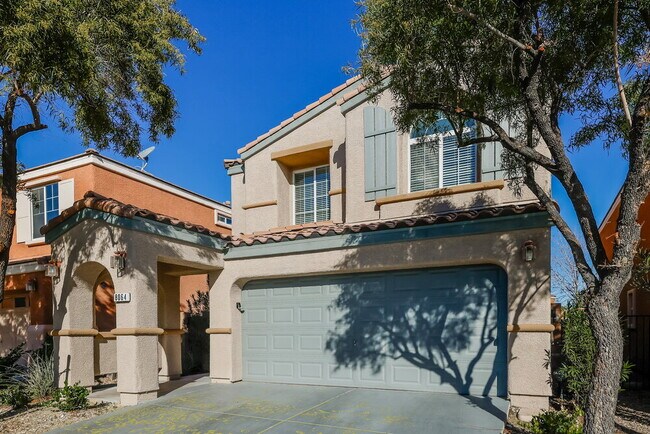 Foto del edificio - 8064 Torremolinos Ave