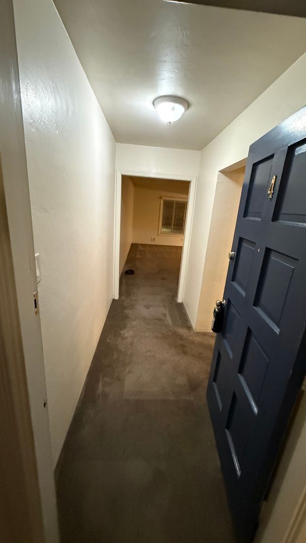 Foto del edificio - 216 Anita Rd