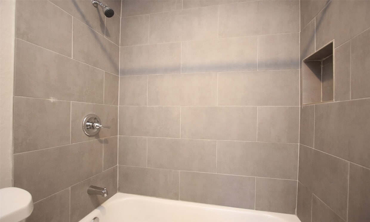 Building Photo - 5201 Crawford St