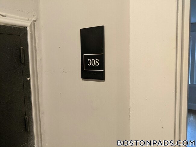 Foto del edificio - 40 Butler Rd