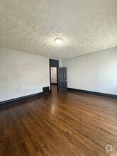 Building Photo - 1336 S 30th Ave
